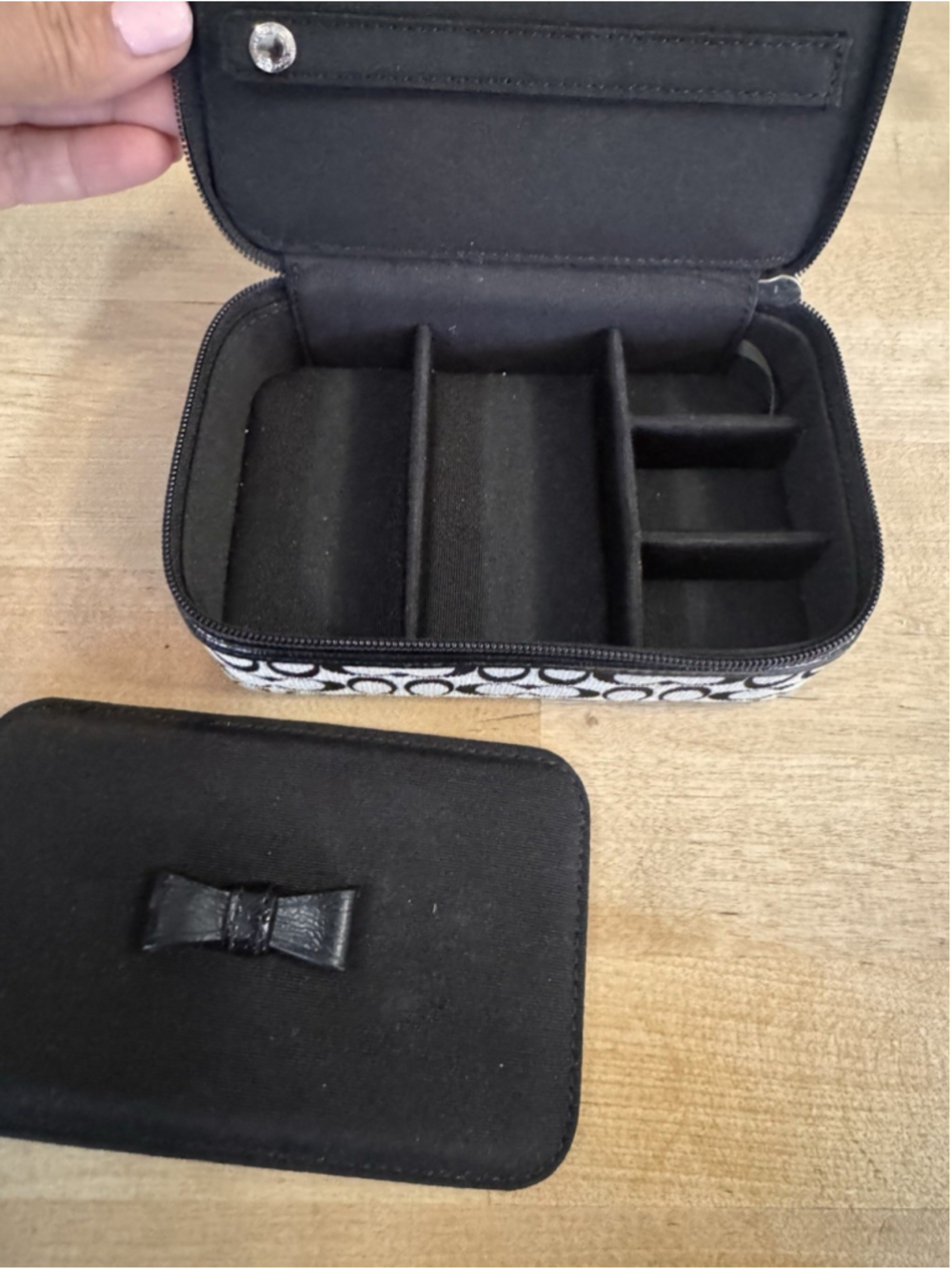 Authentic COACH Signature Monogram Travel Zip Around Jewelry Case BLACK